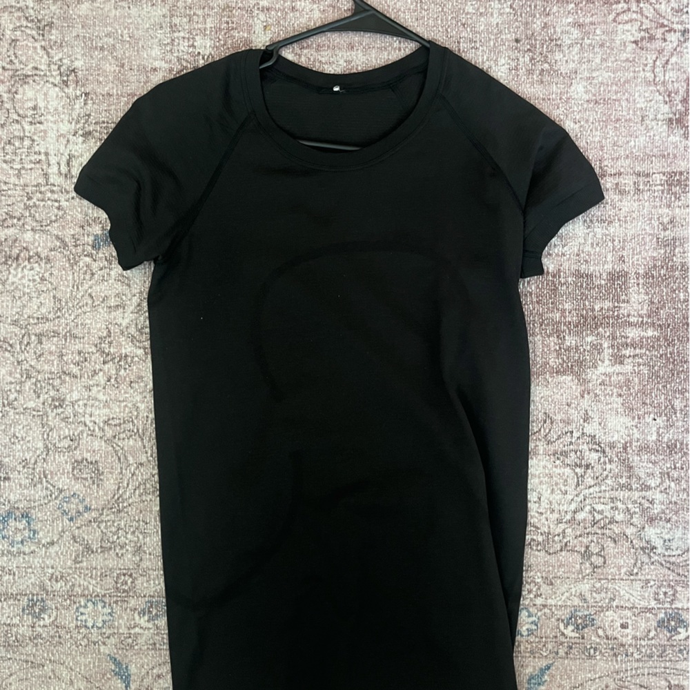 Lululemon Short Sleeve Swiftly Tech